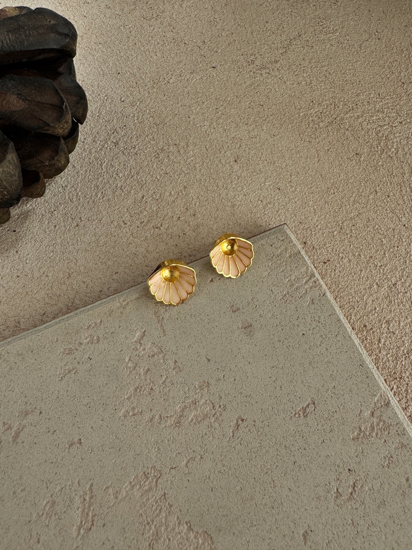 Pastel Shell Earring