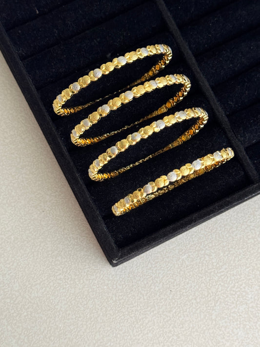 Mix Metal Bangle 2/8 Size