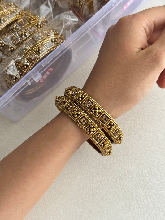 2 bangle mehendi set