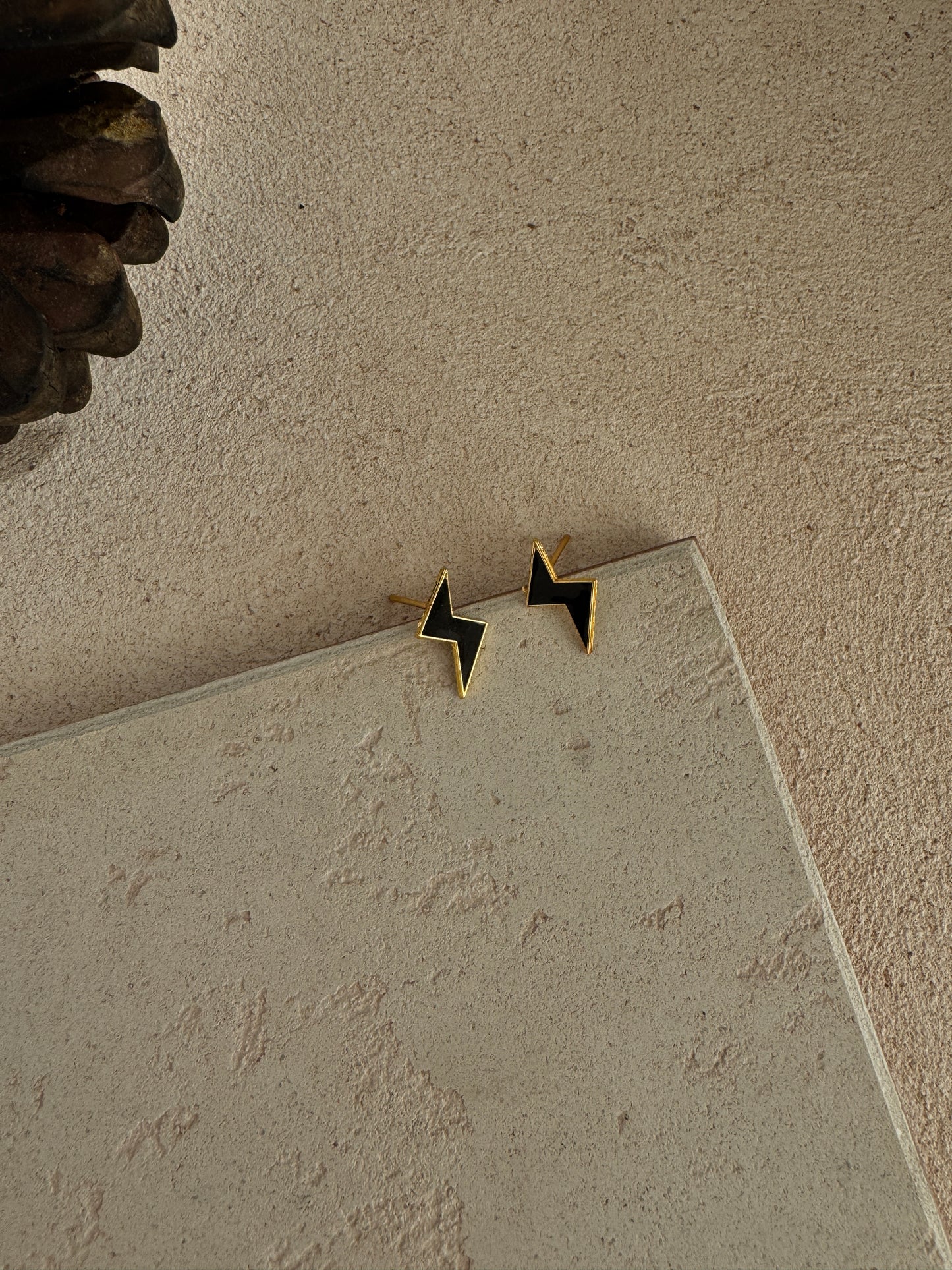 Black Thunder Earring