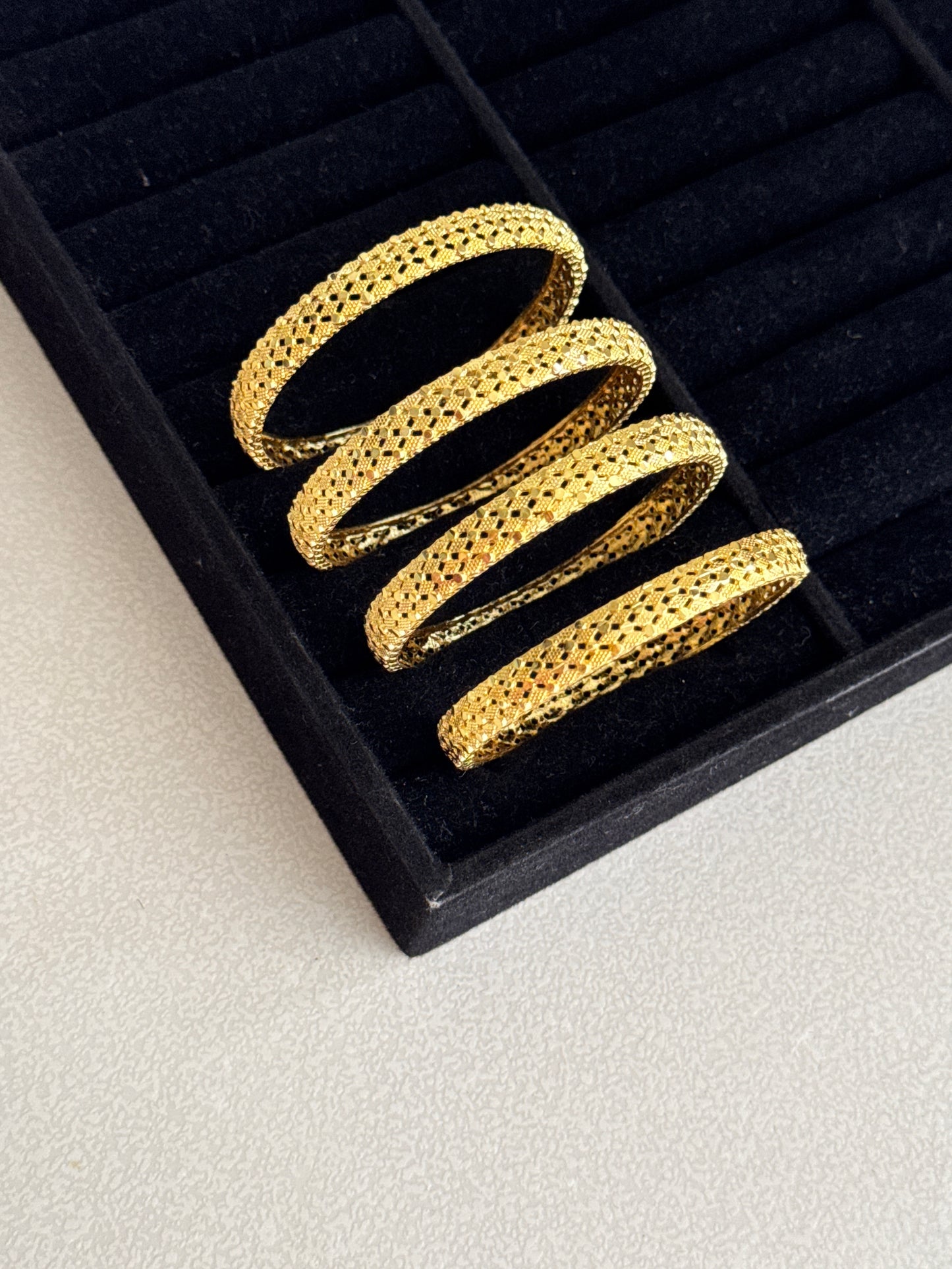 jali bangles 2/8 size