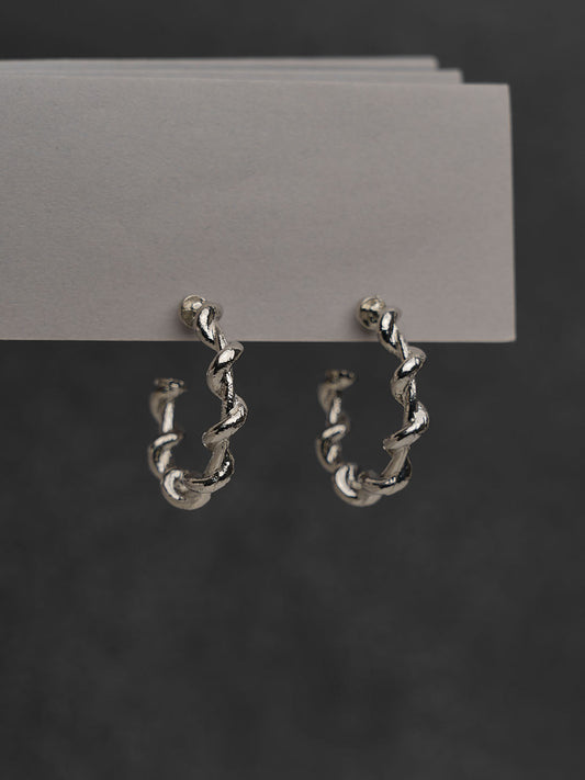 Twisted Hoop Silver Earring - Lili-Origin